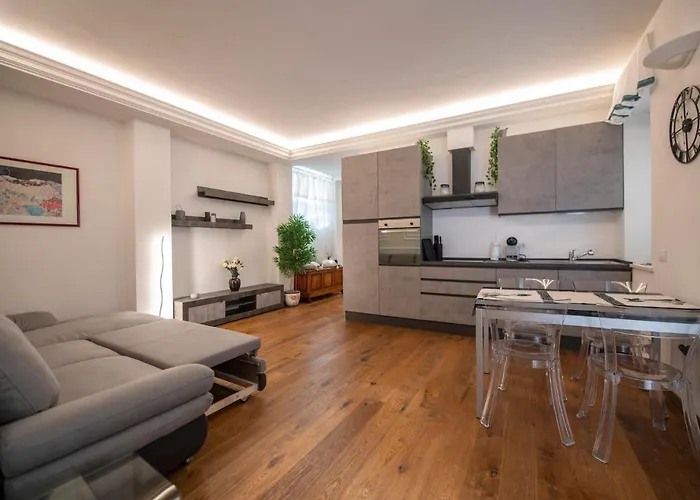 Cherubini Apartment By Mamo Florence